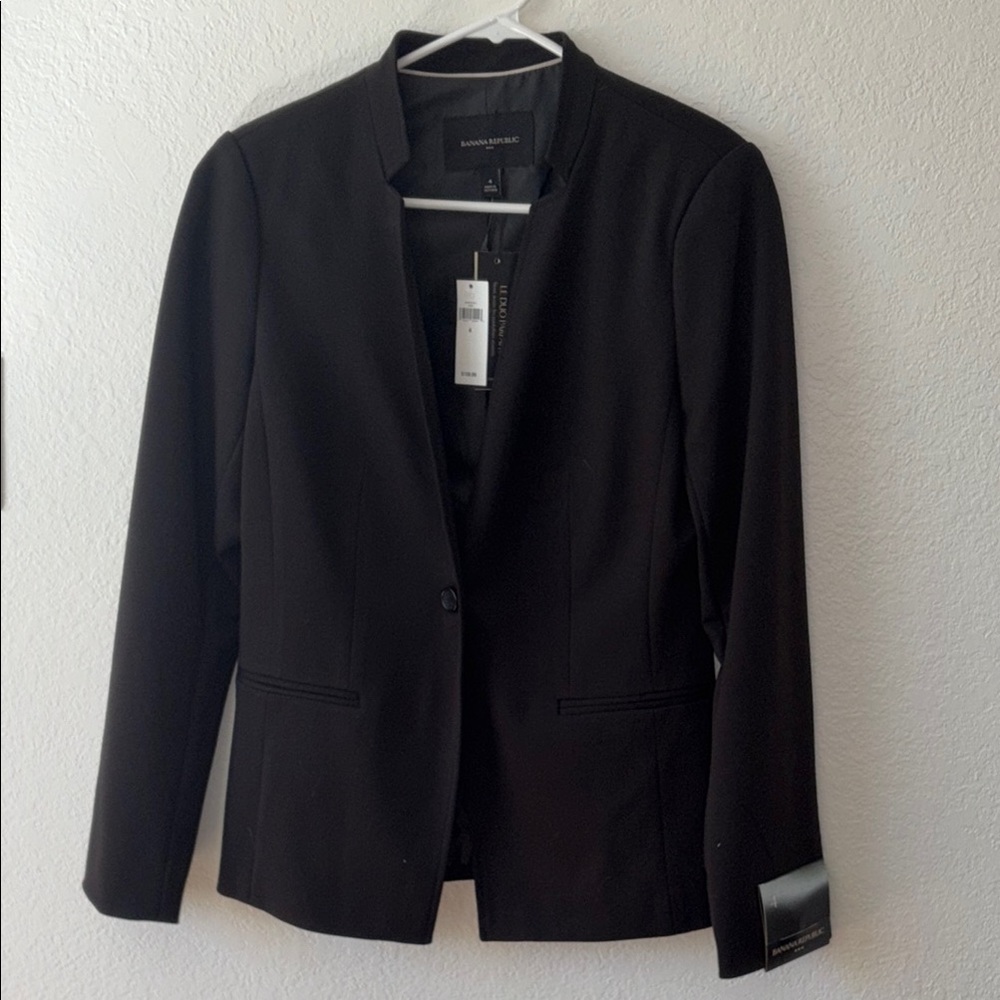 Banana Republic Black Collarless Single-Button Blazer